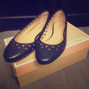 Michael Kors flats 7M